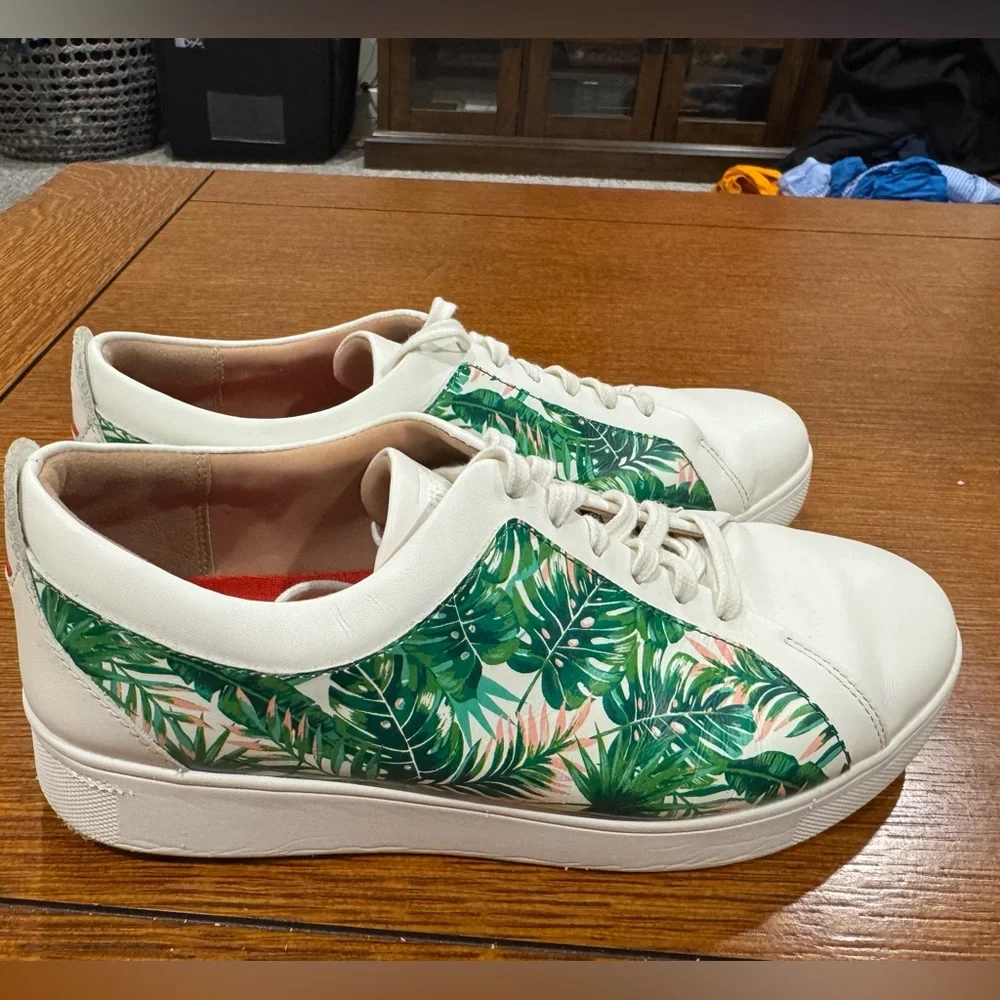 Fit Flop Women's White Leather Sneaker Tropical Comfort Shoes White Size 8 EUC!! - Picture 2 of 9